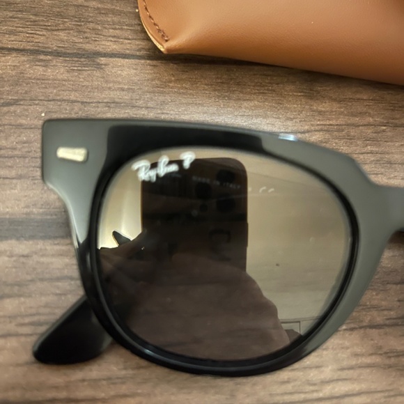 New Ray-Bans (Polarized Lenses) - Picture 3 of 7